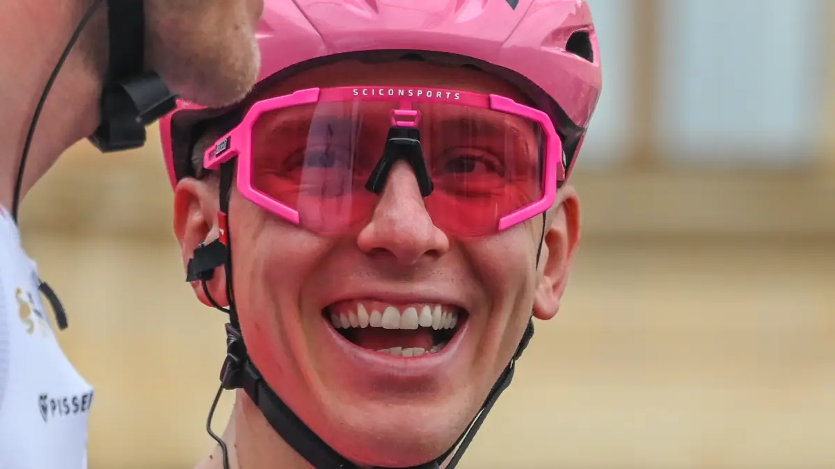 pogacar casque